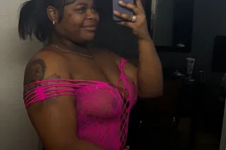 INCALL SPECIALS AVAILABLE - 26 - Image 1