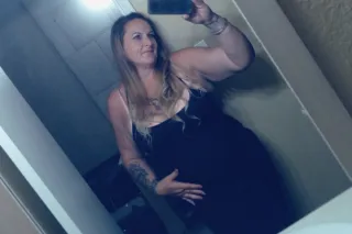 hi sexy if u need to explode 🤯 and want my help , i cant wait..... - Image 11