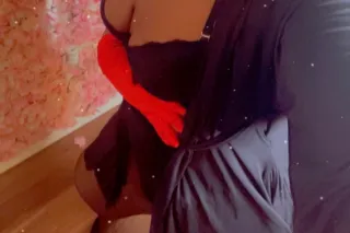 OUTCALL SPECIAL WITH THE BIRTHDAY GIRL 🎉🥳 1⃣0⃣0⃣ QV SPECIAL ‼💋SLutTy PRincESs💦💦🅒🅛🅘🅒🅚 🍒🍭 🅗🅔🅡🅔💦Thick , Soft & Wet | Outcalls Only🫦🥂 - Image 5