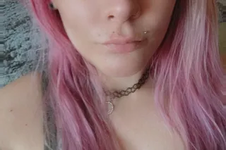 Bootylicious Cutielooking for fun!🍑💋 +Custom Content 4 Sale 🤤🥴📷🎬🎞 - Image 2