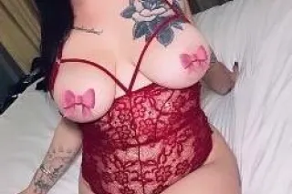 Come Play with my Pussy is very Wet and Tight - Image 8