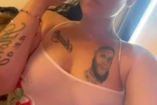 OHHHH SHEEE BACK 🍑🍑🍑😘 - 30 - Image 2