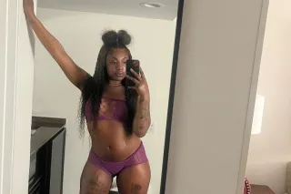 chocolate super freak 🤪incall and outcall available💋 - Image 2