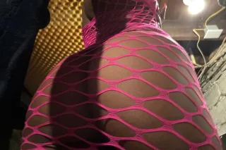 Sexy Slim and Thickkk in the r... - Image 3