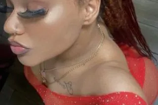 WARM AND CREAMY COME AND SEE ME💦🍭 - Image 2