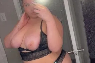 OUTCALLS ONLY🌹 I DO REQUIRE DE... - Image 1