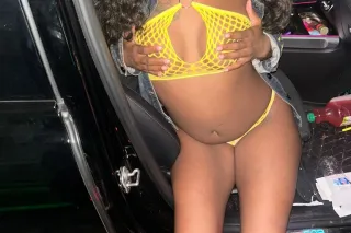 CLASSY FREAK LOOKING FOR A GOO... - Image 2