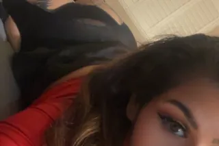 Visiting this weekend 🤤💦🤫Fat p... - Image 4