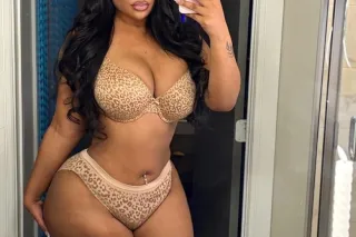 Classy freak but a nasty $lut💋💦 Cum Play with me❤ - Image 1