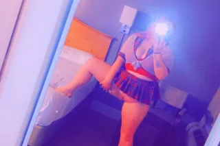 💦Cum let a Load off 💦😘 Red Hea... - Image 1