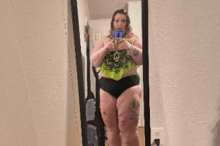 Hot mama - 37 - Image 2