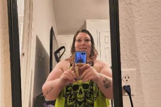 Hot mama - 37 - Image 3