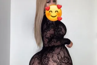 Available 💕Full service and ma... - Image 2