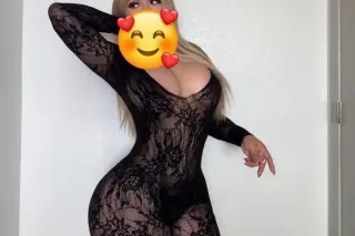 Available 💕Full service and ma... - Image 1