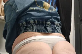 😛😛THROAT GOAT THURSDAY 😛😛😛😛👅👅👅... - Image 4