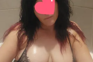 She's a squirter!! Call for a ... - Image 2