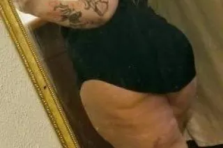 Your Short,Thick, BEST kept SE... - Image 3