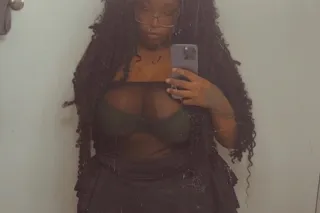 👑Your Favorite Addiction - 23 - Image 4