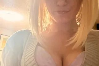 Nympho😘💋🤫 - Image 5