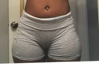 no head! but this pussy milky🫠... - Image 1