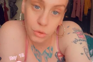 NEW IN TOWN💗 SPECIAL💗SNOWBUNNY ❤ THROAT GOAT - Image 2