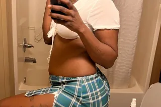 INCALL SPECIALS 5am End at9am ... - Image 2