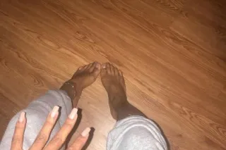 Avalilable 🥰✨ - Image 2