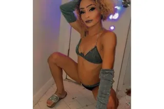 Happy 😁 National Whores Day 🫦👯Puerto Rican🇵🇷 Vixen 2 Girl 👭SpecialWetter N Better😈💦 Sexy And Top Tier 🐱 100% Real 💋Come Play, I'm Ready When You Are 😏 🍑 INCALL ONLY! 24/7 CAR - Image 5