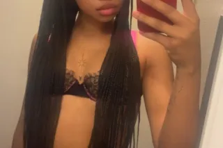 YOUNG AND TIGHT🥵 - 18 - Image 2