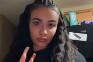 text me call me snap me - Image 3