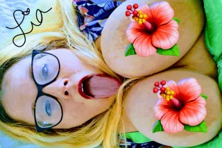 OUTCALLS ONLY 🧡 I CUM 2 U!》》》Sexy ♡ Classy ♡ The ULTIMATE PACKAGE!《《《 💜 BBW 💚 MILF 💜 ••••Onlyfans VERIFIED!•••• - Image 9