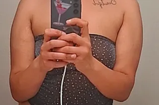 Dangerous juicey Kitty 😉😋💦💦💦💦💦🍒🍒 AVAILABLE NOW !!! ITS WET WOMAN WEDNESDAY 🤤🤤🍒🍒 🍆💦🍆 CUM STICK DICK IN ME PAPI !! 💦🍆💦 - Image 8