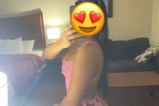 hermosa morena 😍🍑 - Image 2
