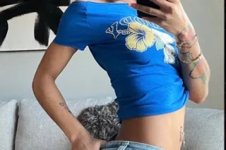 cute with a lil booty😘 - Image 2