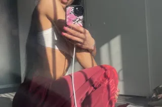 cute with a lil booty😘 - Image 4