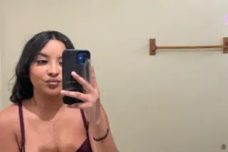 $40 FACETIME SHOWS SOLO/ WATCH... - Image 3