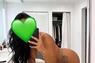 🥥🌴 No encontrars una Latina ta... - Image 3