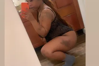 Come HAVE SOME FUN WITH PEACHES💦🥰 - Image 5