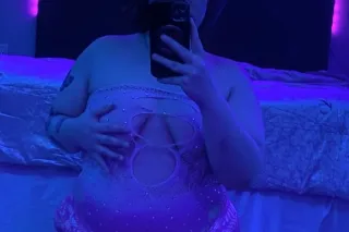 Come fuck my throat Daddy🥹👅💦Exotic Head Doctor👄🍆cum Nut on my pretty face 😍💋💦🍭 - Image 5