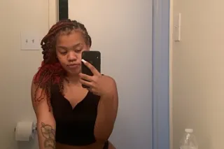 pretty red 💕 - 23 - Image 1