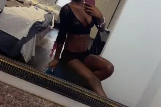 GushingWet&amp;Tight Pussy🥹Pretty DarkSkinn🤎 “Incalls/Outcalls” - Image 2