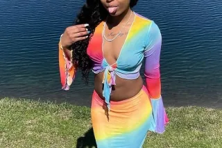 Can u survive the waves of SIREN 🧜🏼♀🌊 Or will she sink ur ship🛳🍼 - Image 3