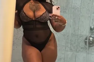YOUR FAV 😻IN TOWN ASK ABOUT QV... - Image 1