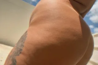 PUERTORICAN MAMI IN TOWN FOR O... - Image 2