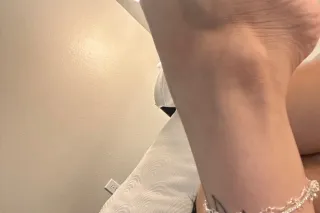 🚨ESA 🚨facetime shows&content🥛 ... - Image 2