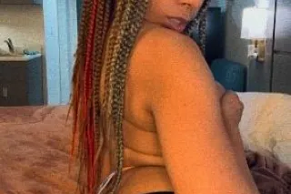 Your Green Eye Angel is Back 🤩... - Image 1