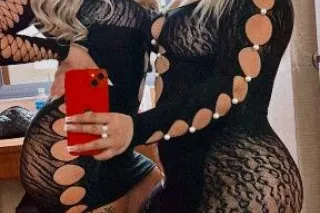 DOUBLES W LAYLA🌸🌸🌸🌺🤍HEY LUV♡CUM UNWIND WITH🌺LEXI MARI💦🌸🌸🌸 - Image 6