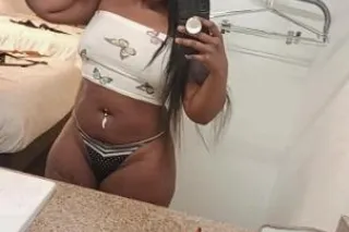 THICK🍑 CHOCOLATE 🍫 and WETTT 🍑💦 - Image 5