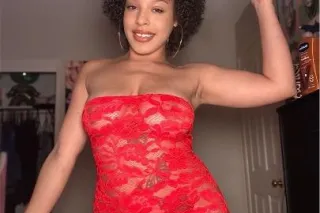 SWEET SEXY LIGHTSKIN BABE 😍🍯 A... - Image 4