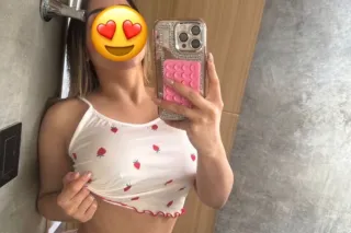 😍Hola soy una hermosa chica la... - Image 1